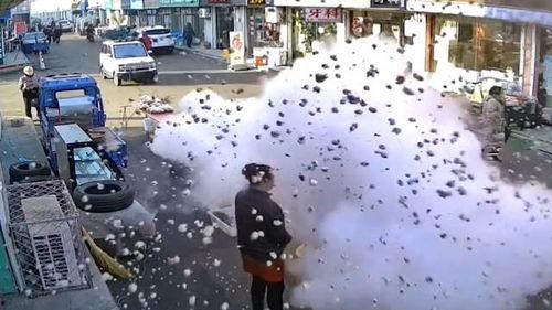 炸爆米花视频,揭秘炸爆米花制作全过程